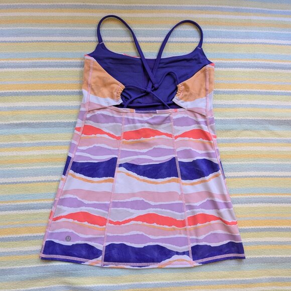 ⭐ Lululemon Dancing Warrior tank top size 6 - Picture 6 of 10